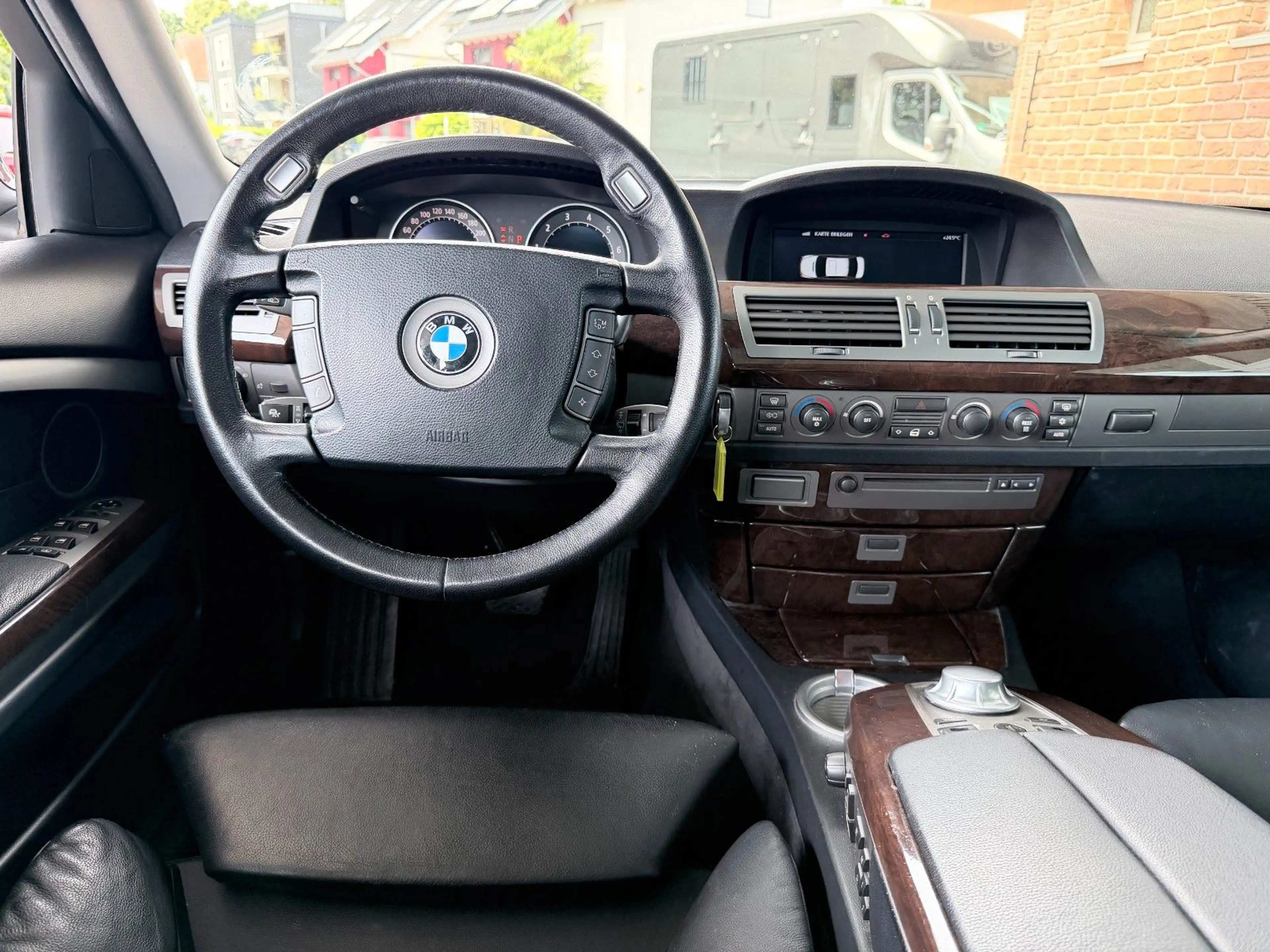 BMW 745 i A Leder/GSD/Xenon/Navi/PDC — photo 15