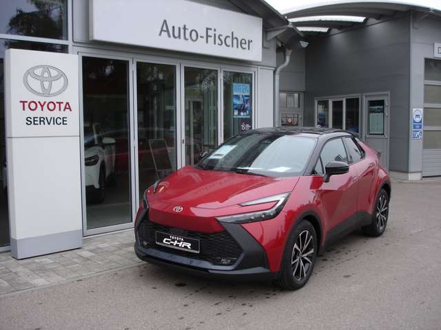 Imagine Toyota C-HR 1.8 Hybrid Team Deutschland