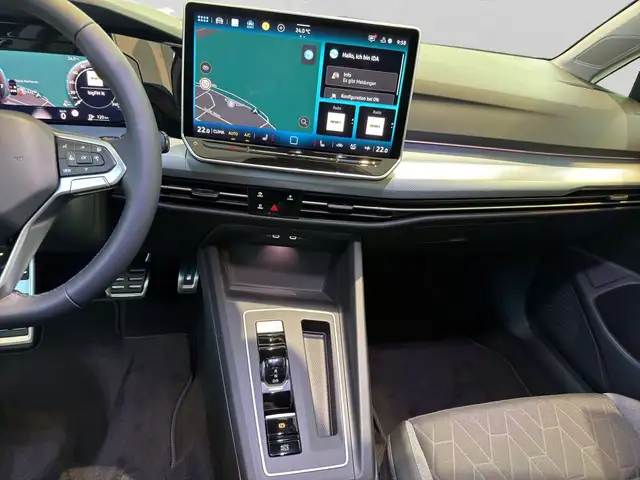 Volkswagen Golf view 11