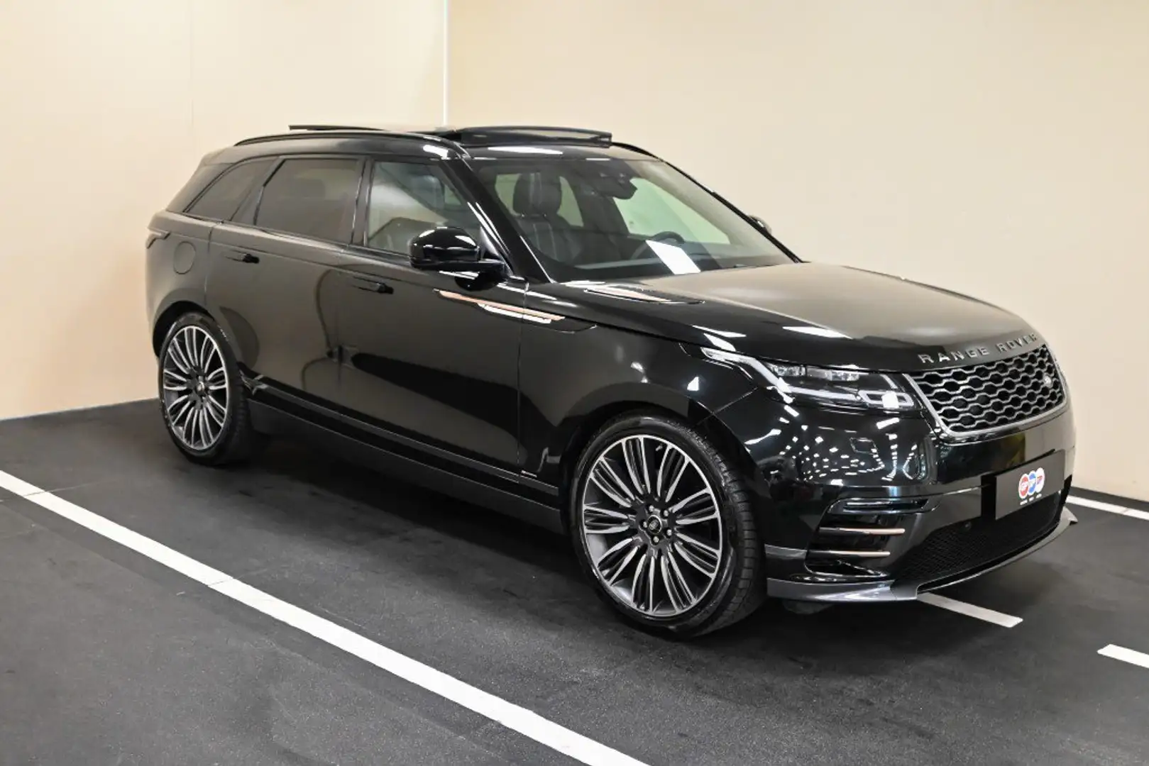 Land Rover Range Rover Velar 3.0D V6 300 CV R-Dynamic HSE Nero - 1