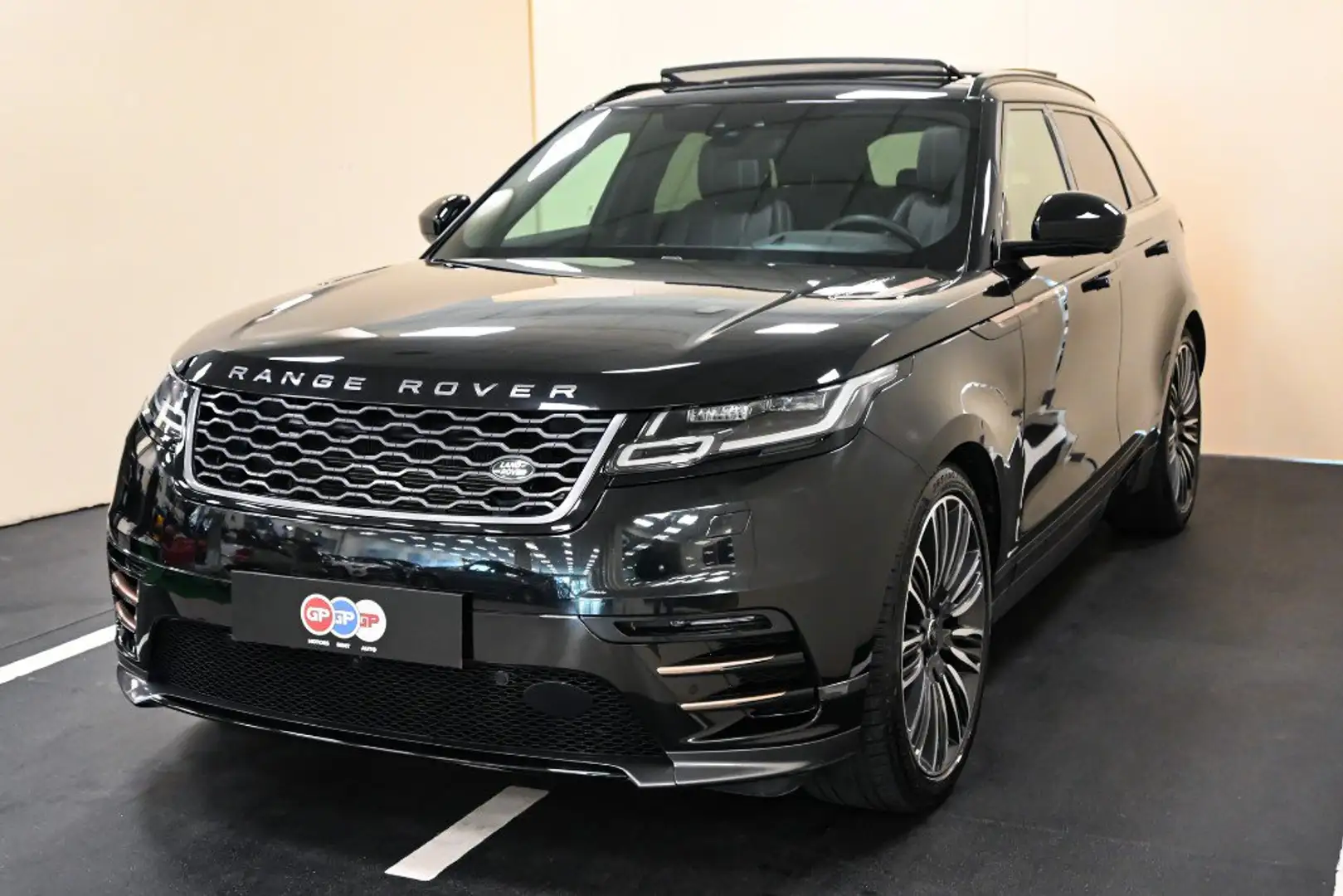 Land Rover Range Rover Velar 3.0D V6 300 CV R-Dynamic HSE Nero - 2