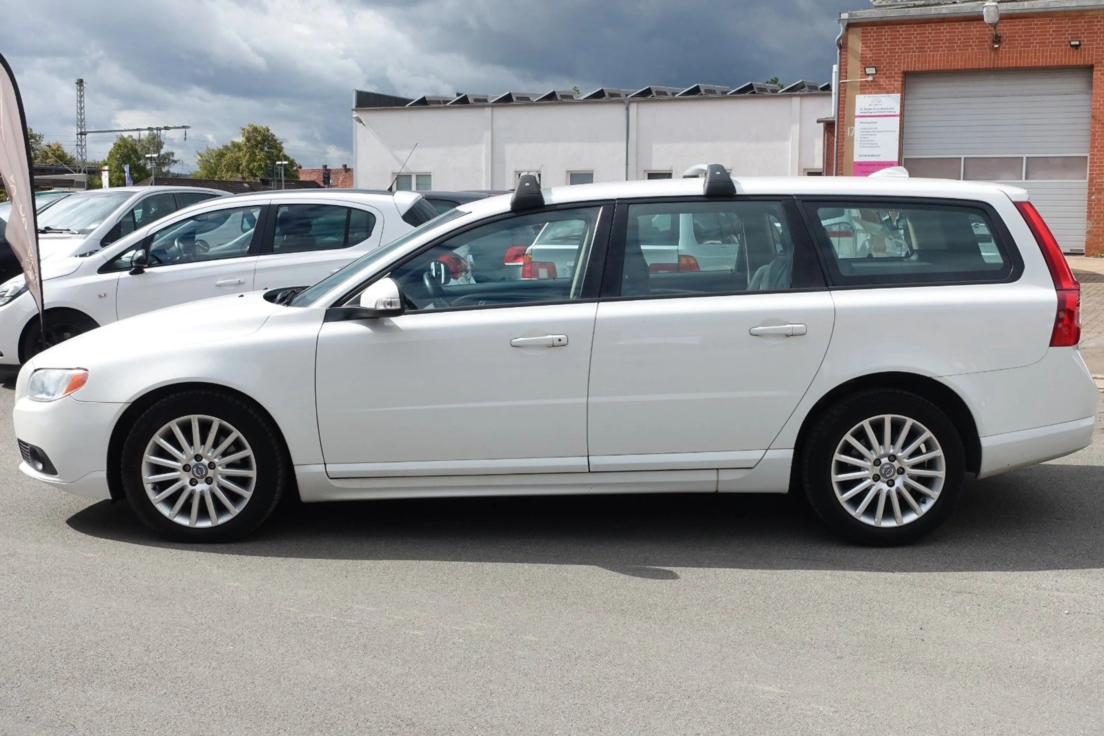 Volvo V70 Kombi Momentum*2.4l*5-ZYLINDER*AUTOMATIK*TEM — photo 5