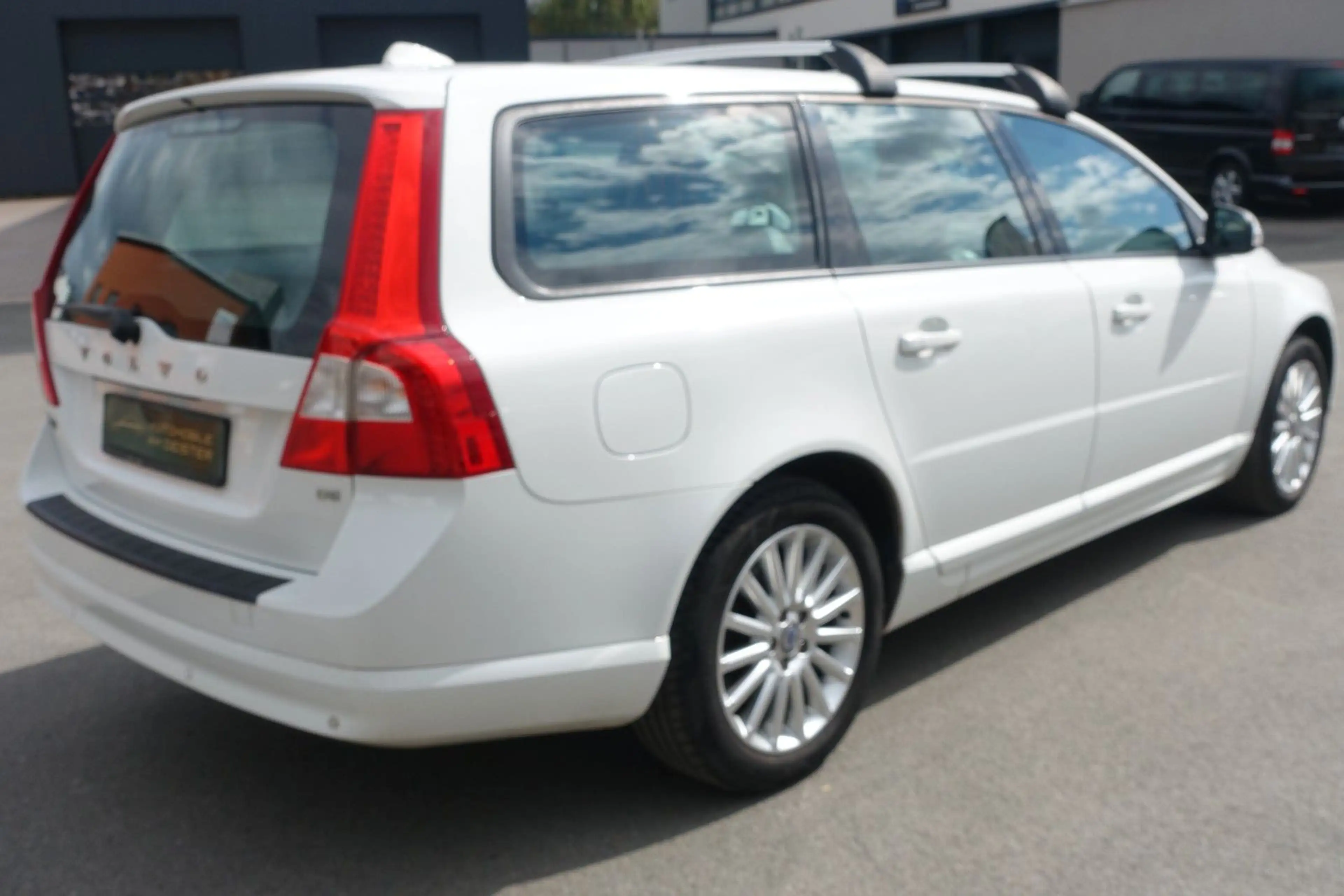 Volvo V70 Kombi Momentum*2.4l*5-ZYLINDER*AUTOMATIK*TEM — photo 6