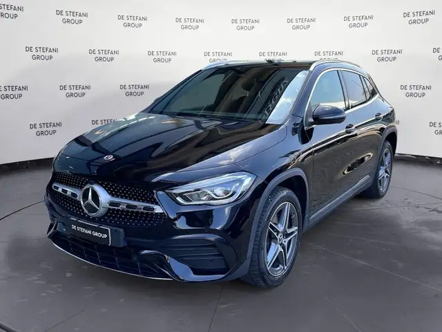 Mercedes-Benz GLA 250 GLA 250 e Plug-in Hybrid Premium