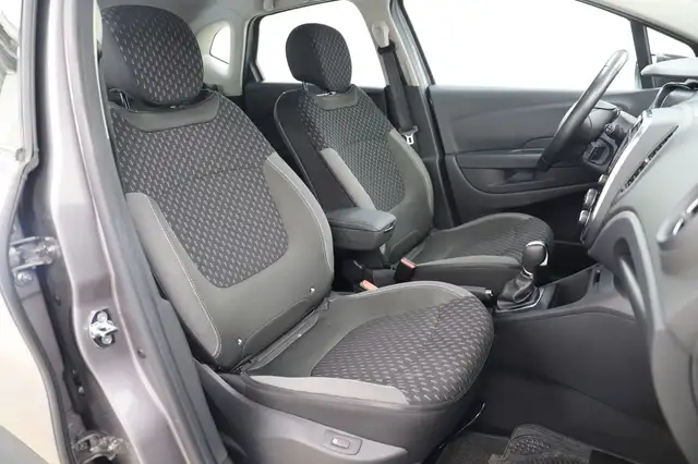 Renault Captur view 10