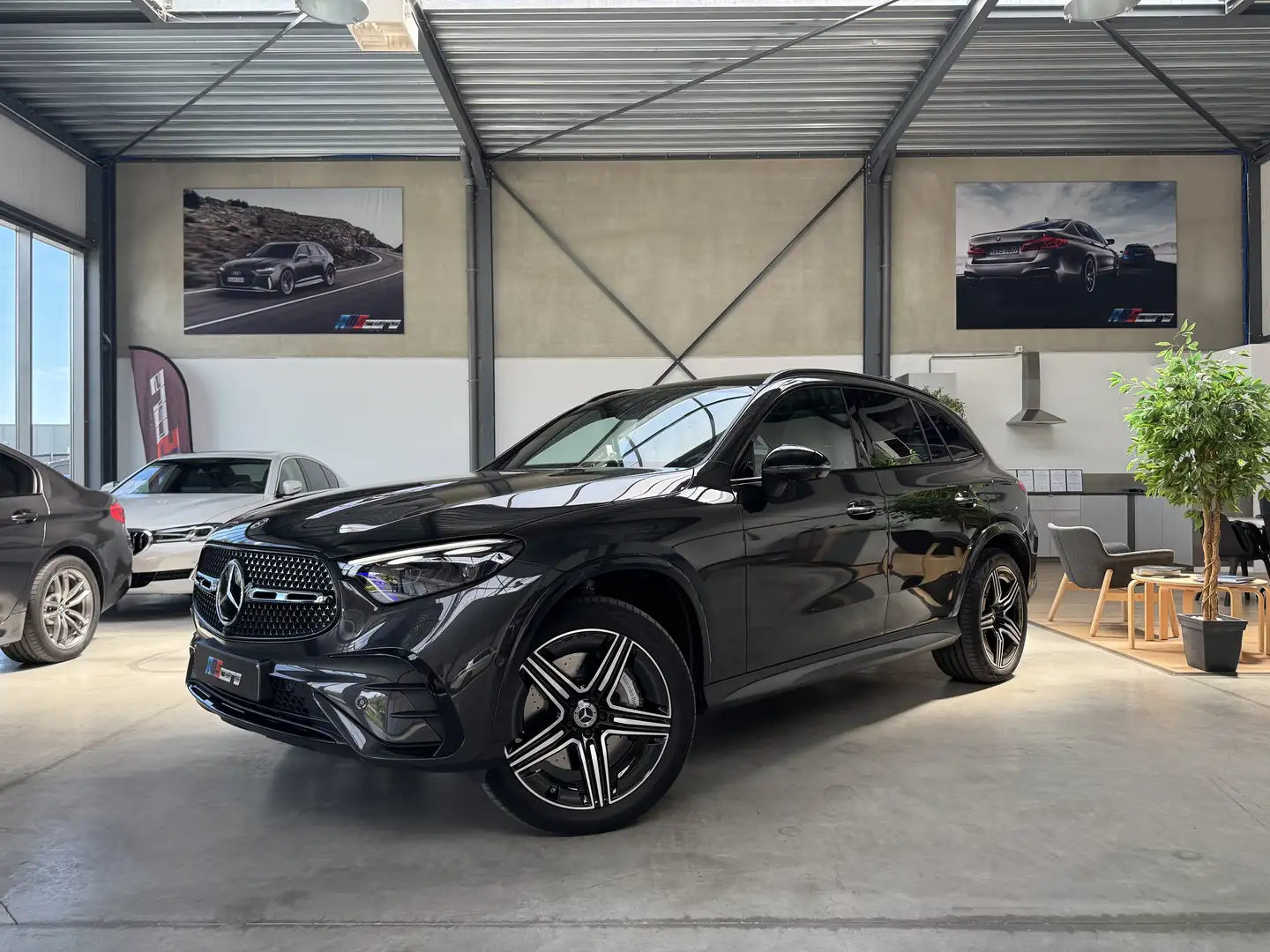 Mercedes-Benz GLC 300 e 4Matic AMG Line, 08/2023, 40.000kms Gris - 1