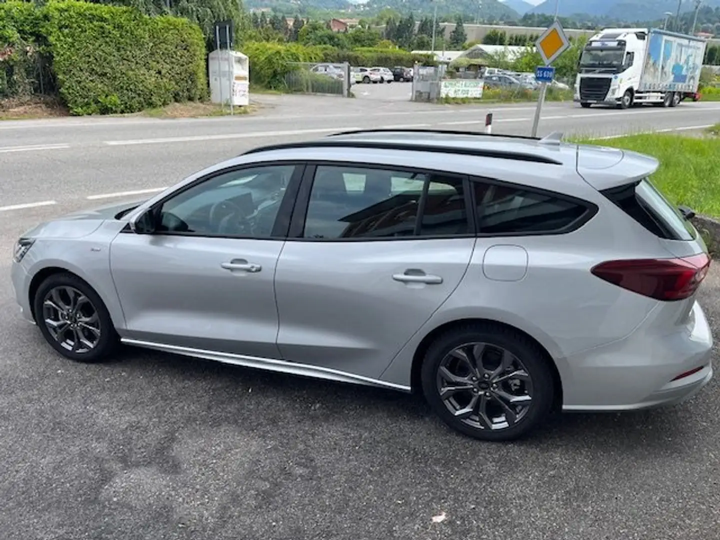 Ford Focus Focus SW 1.0 eco h ST-Line Design 125cv powershift Silver - 2