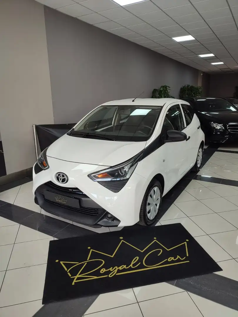 Toyota Aygo 1.0 72cv GPL 5P Bianco - 1