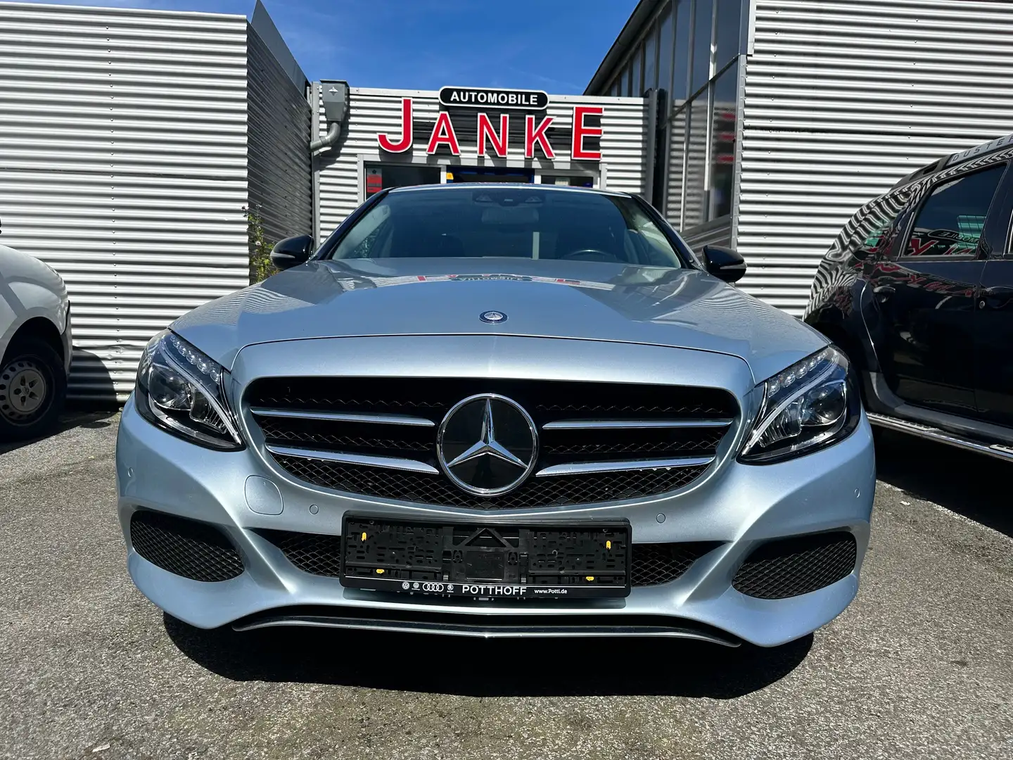 Mercedes-Benz C 220 C 220 BlueTec / d / 134000 km Grau - 2