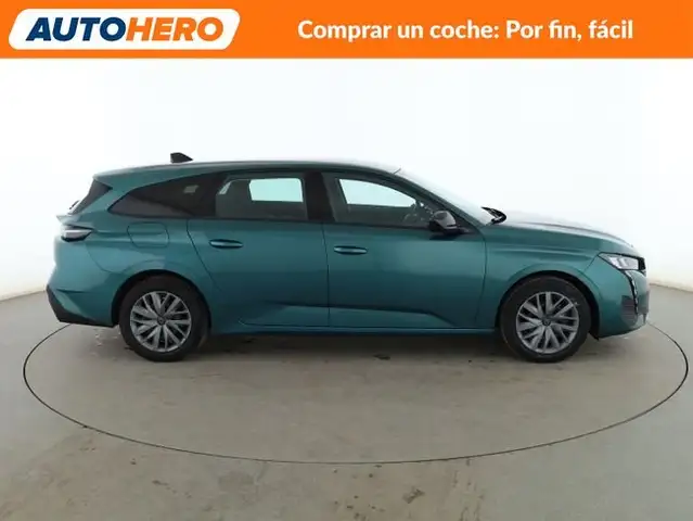 Peugeot 308 view 7