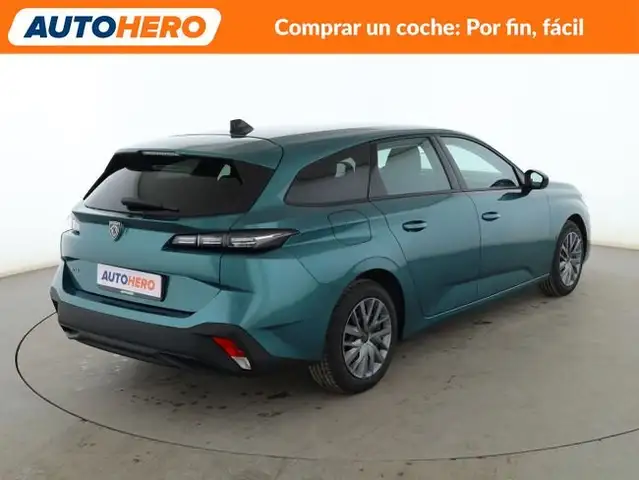 Peugeot 308 view 6