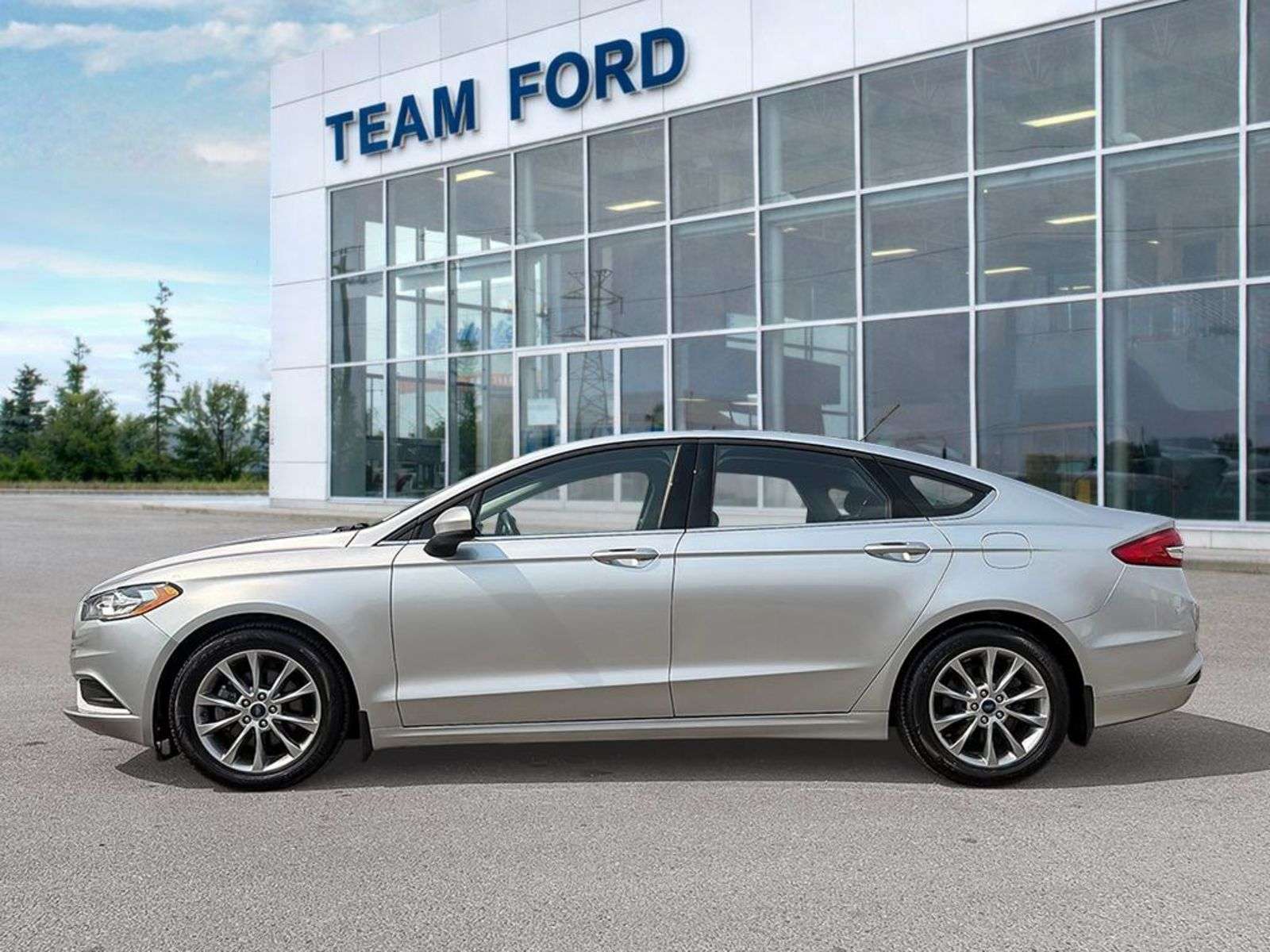 2017 Ford Fusion SE, 1.5L I-4 ENG, SE TECH PACKAGE, REVERSE SENSING — снимка 1