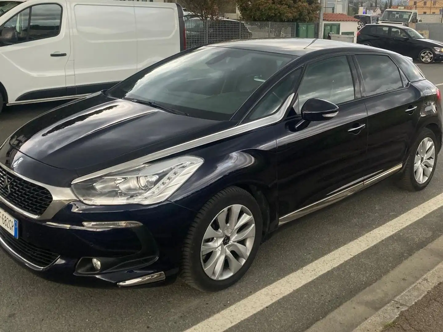 DS Automobiles DS 5 DS5 DS5 2.0 bluehdi Business s Синій - 2