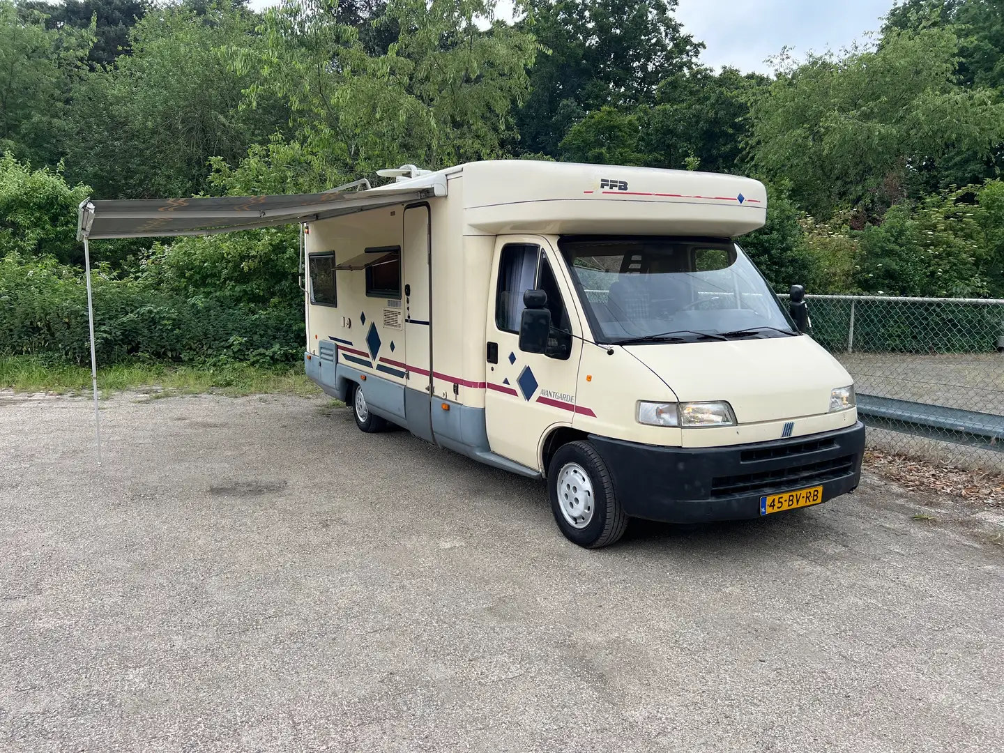 Fiat Ducato Camper Beige - 1