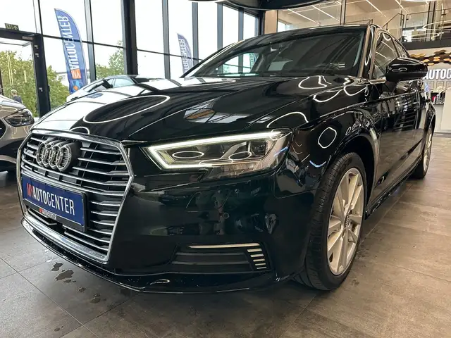 Audi A3 view 4