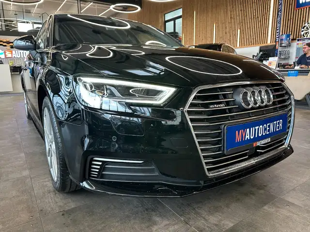 Audi A3 view 3