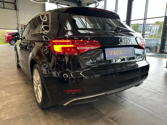 Audi A3 view 5