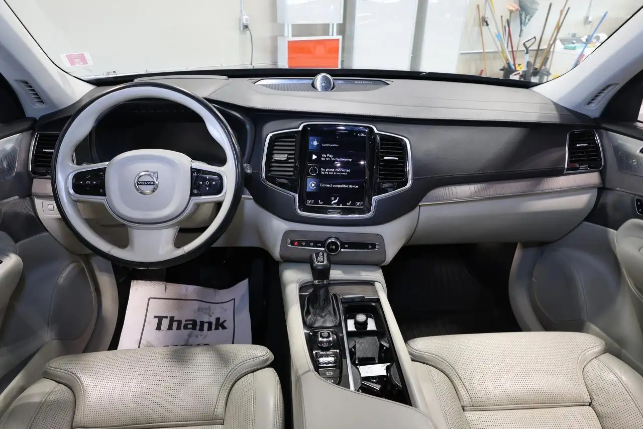 Volvo XC90 снимка Volvo XC90