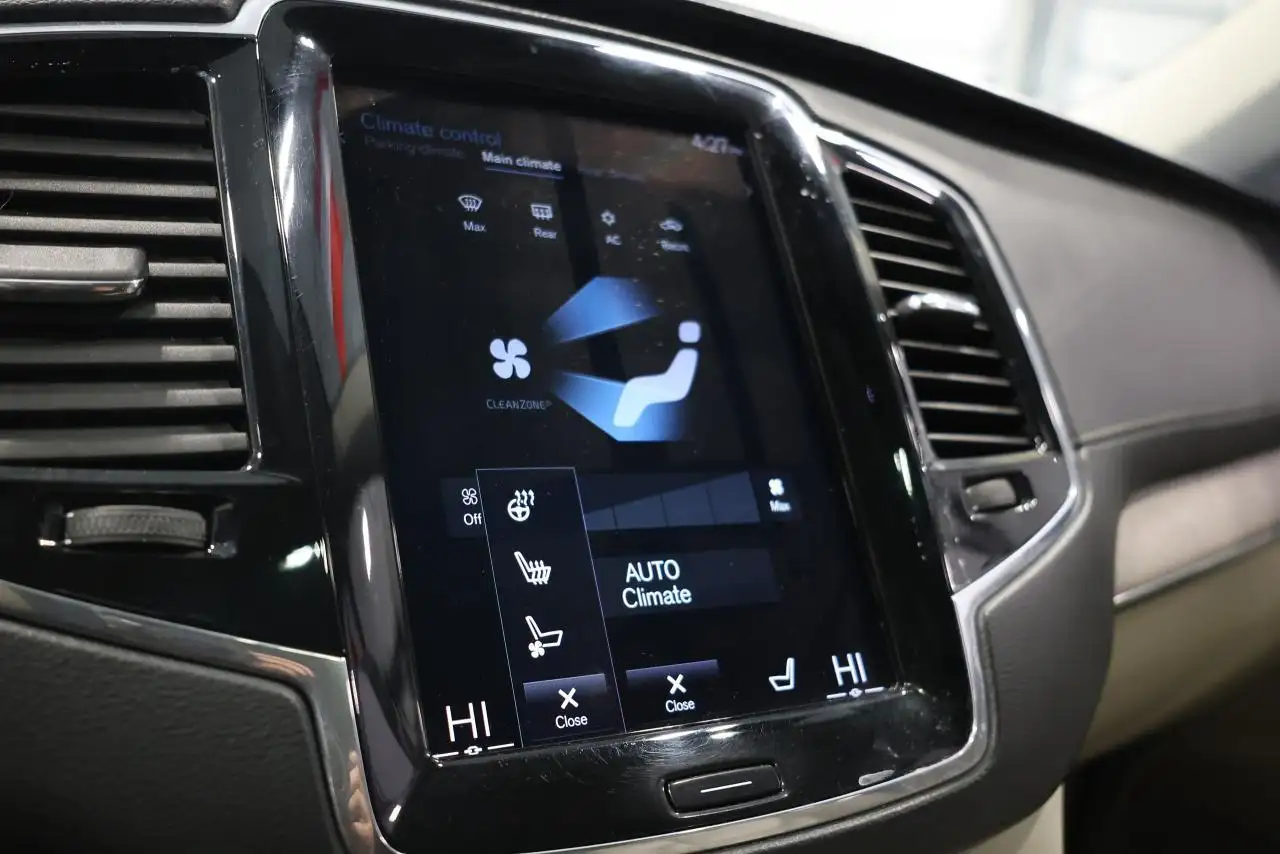 Volvo XC90 снимка Volvo XC90