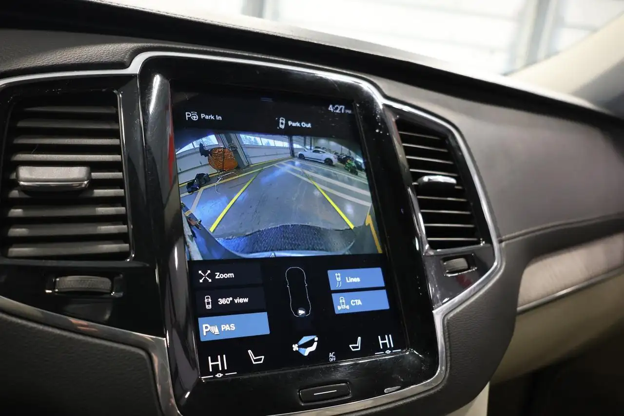 Volvo XC90 снимка Volvo XC90