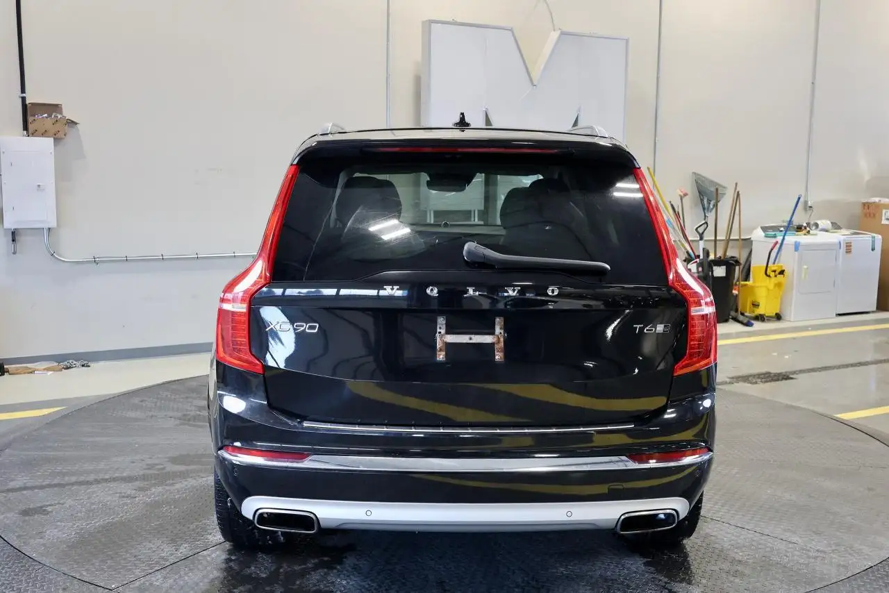 Volvo XC90 снимка Volvo XC90