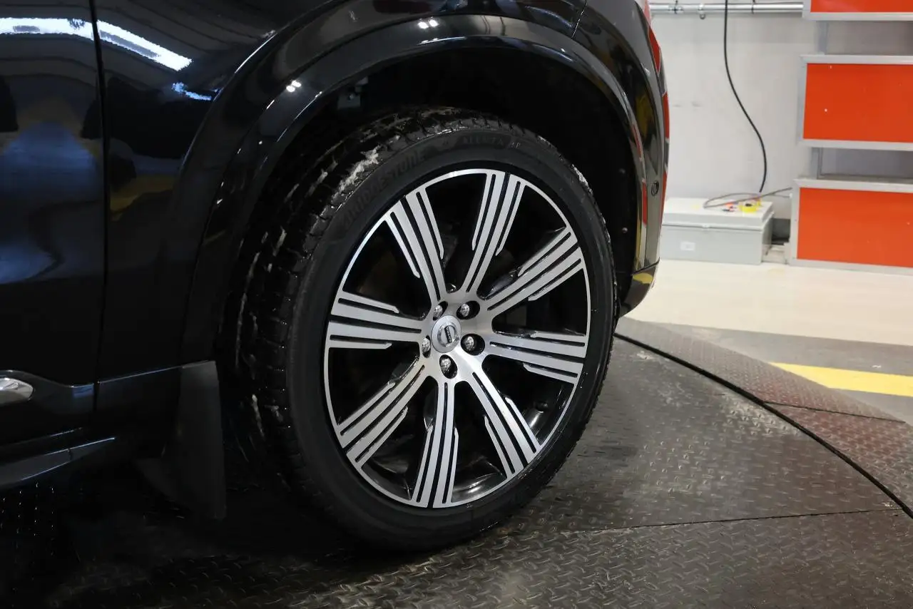 Volvo XC90 снимка Volvo XC90