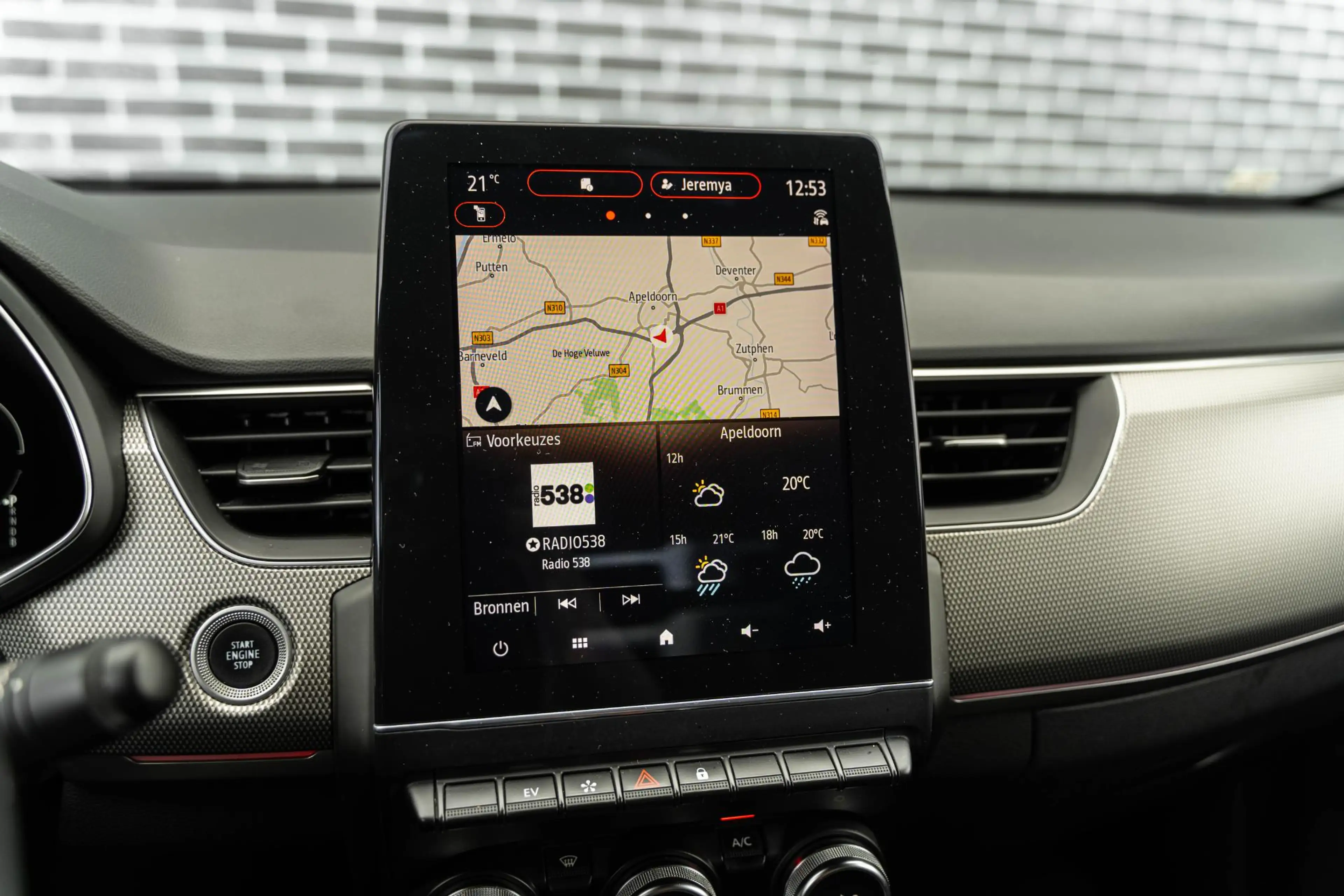 Renault Arkana 1.6 E-Tech full hybrid 145 Techno | Achteruitrijca — photo 9