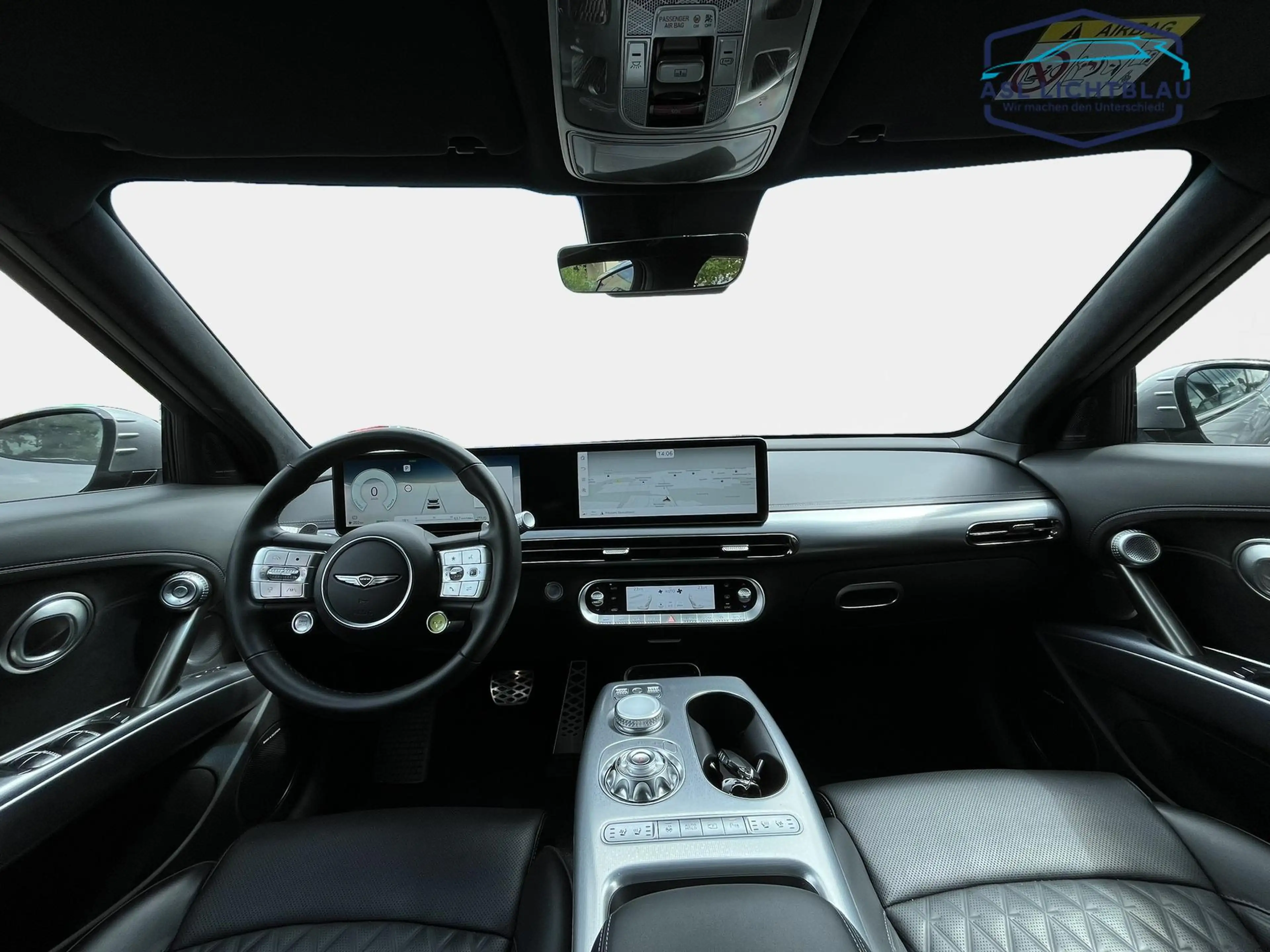 Genesis GV60 Sport Plus Glasdach & Sitzpaket-Komfort 77,4kWh — photo 10