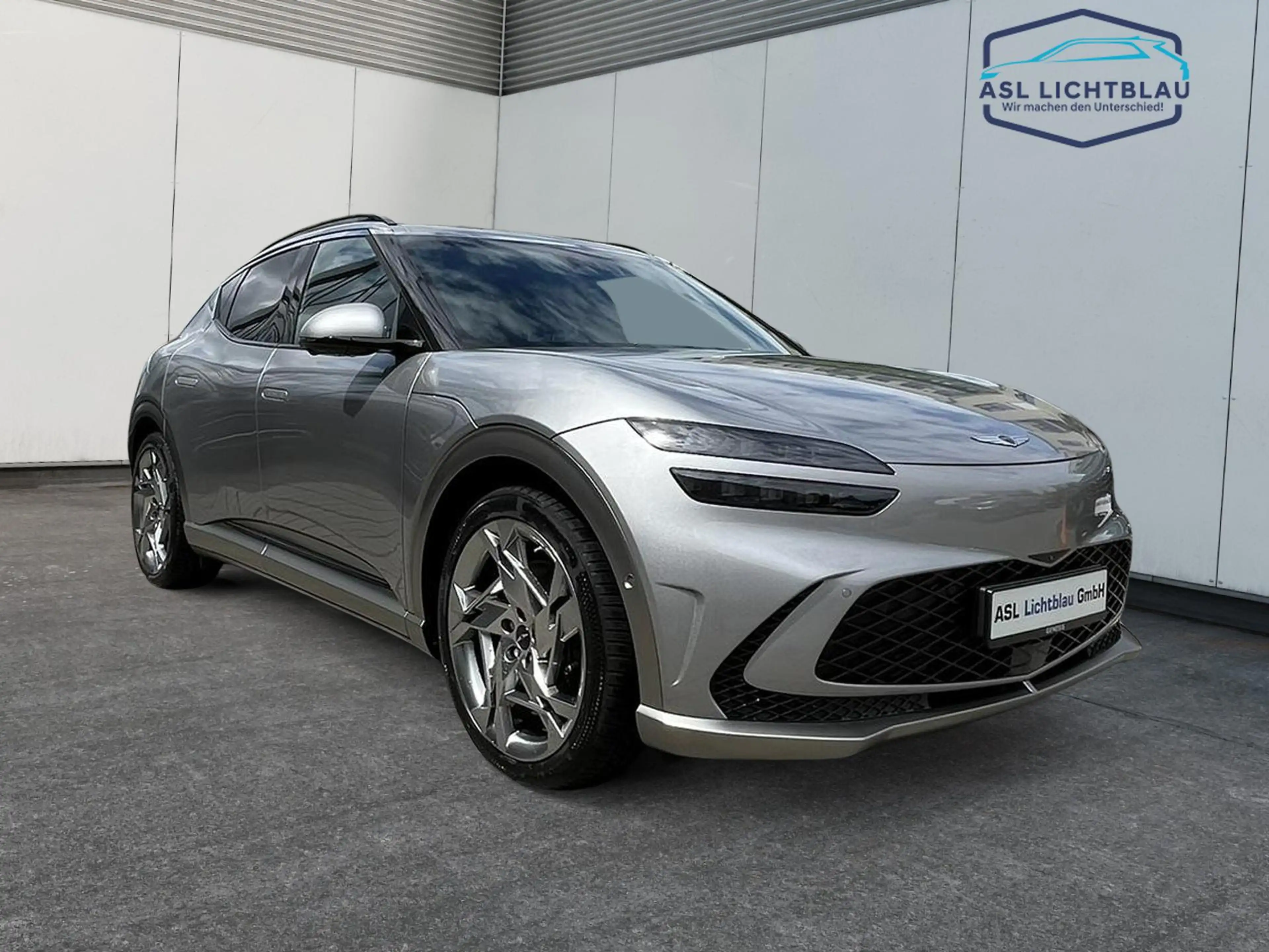 Genesis GV60 Sport Plus Glasdach & Sitzpaket-Komfort 77,4kWh — photo 3