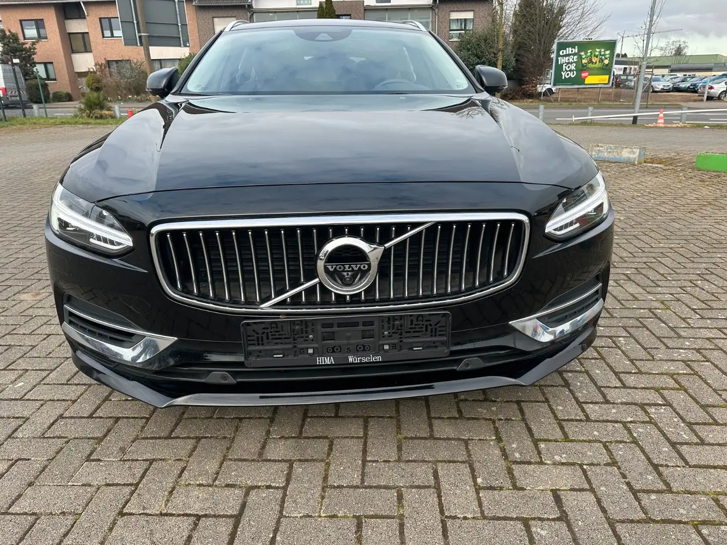 Volvo V90 Kombi Inscription Plug-In Hybrid AWD Noir - 2