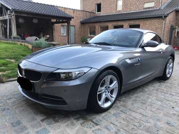 Z4 2.5i sDrive23i