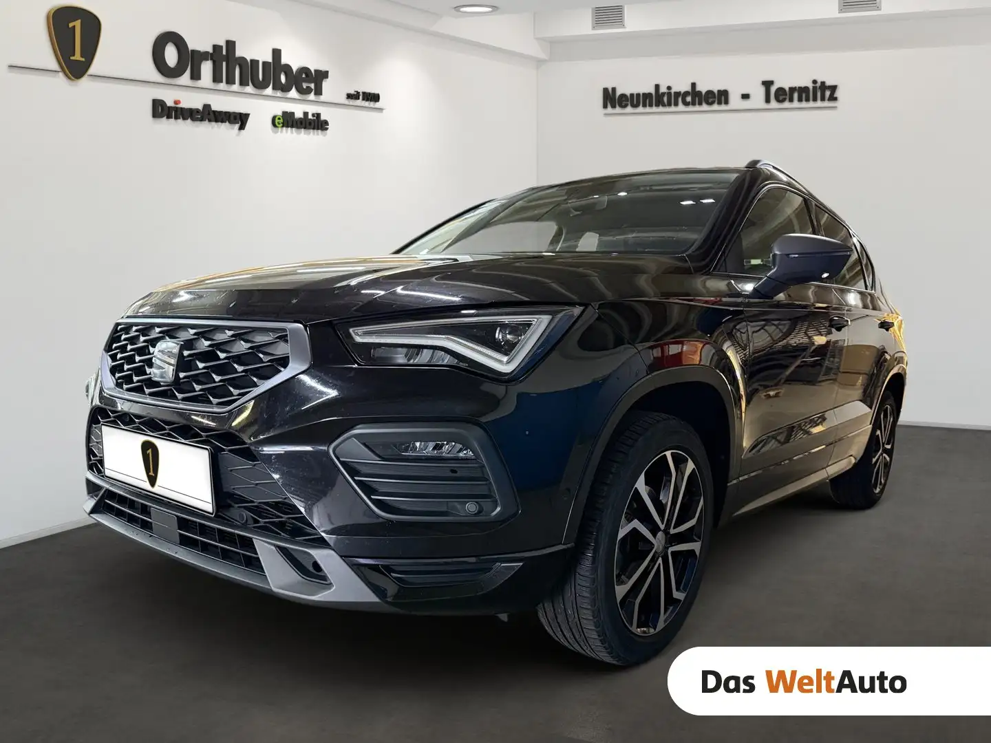 SEAT Ateca FR 1.5 TSI ACT DSG Schwarz - 1