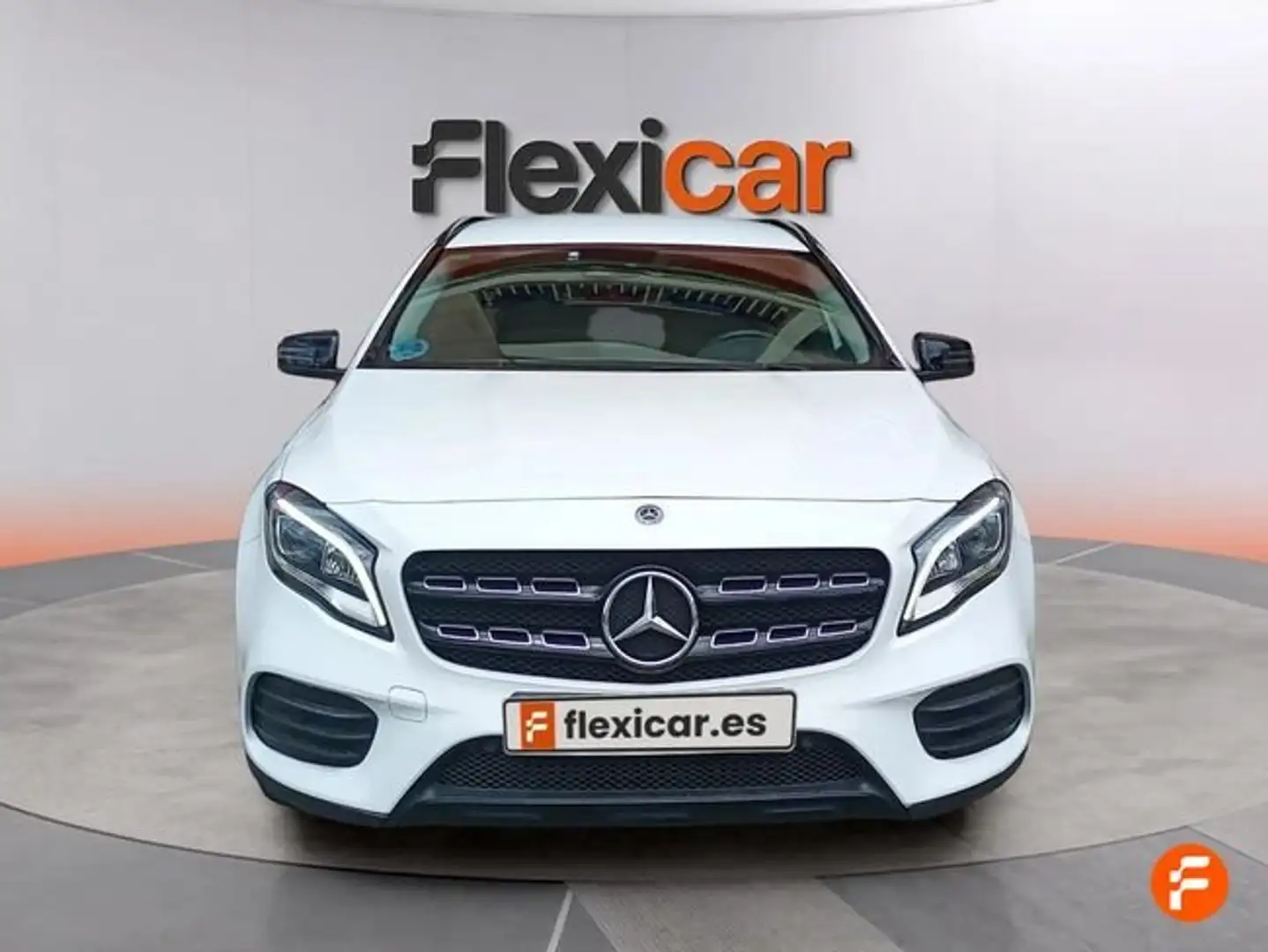 Mercedes-Benz GLA 180 Blanco - 2