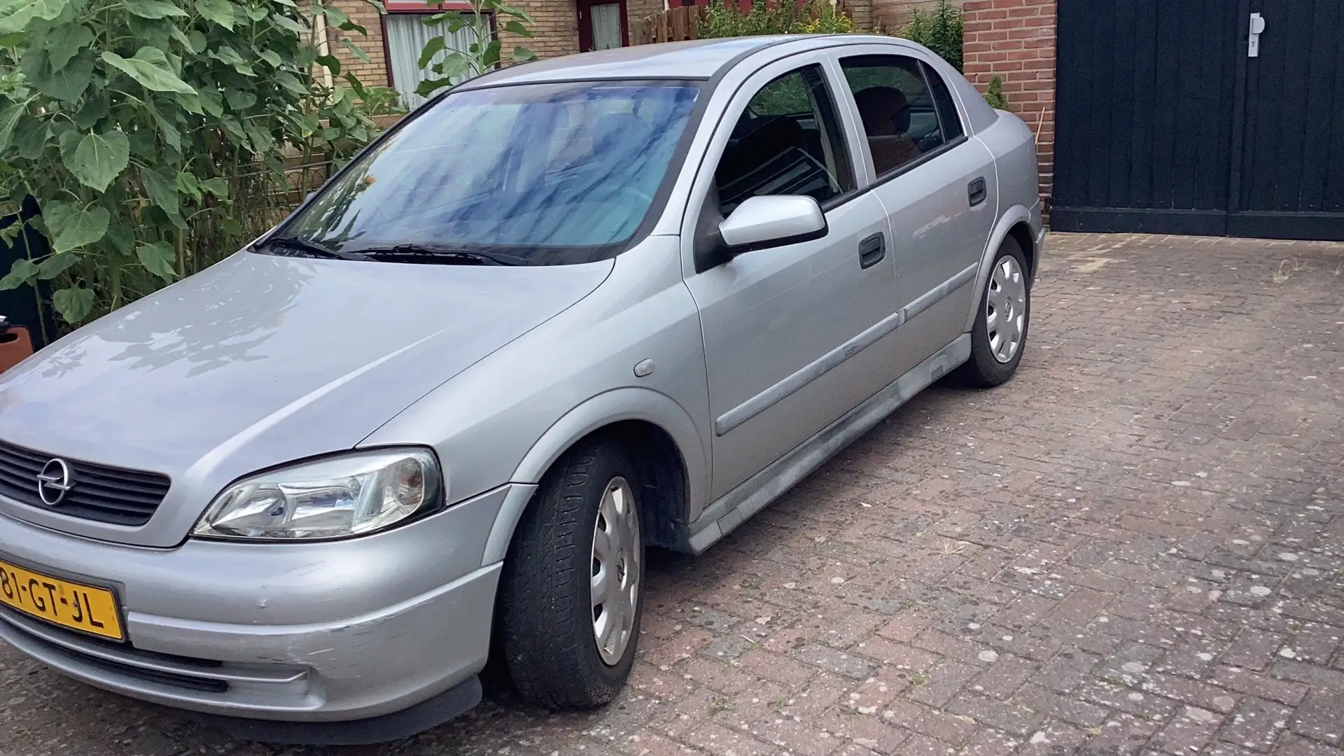 Opel Astra Astra 1.6 Pearl Gris - 2