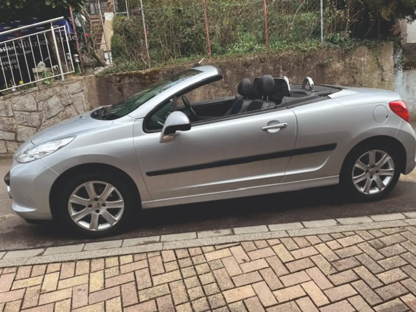 Peugeot 207 207 CC 120 Paltinum Silber - 1