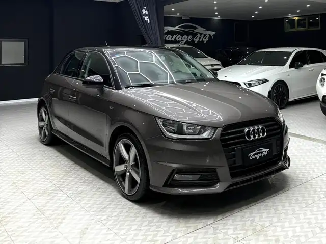 Audi A1 A1 Sportback S-Line 1.0 tfsi ultra Admired 95cv
