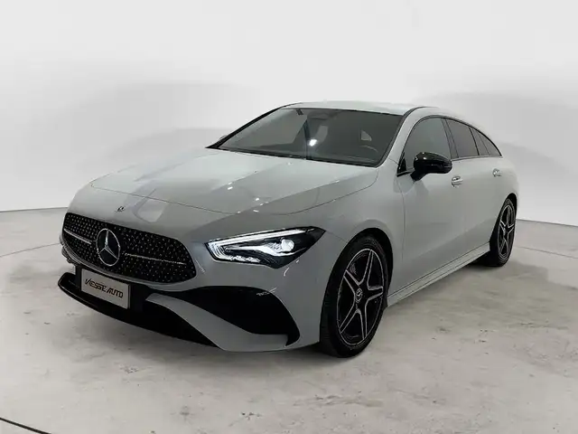 Mercedes-Benz CLA 250 Premium 4matic - IVA ESPOSTA