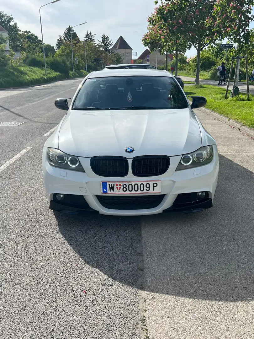 BMW 318 318d Weiß - 2
