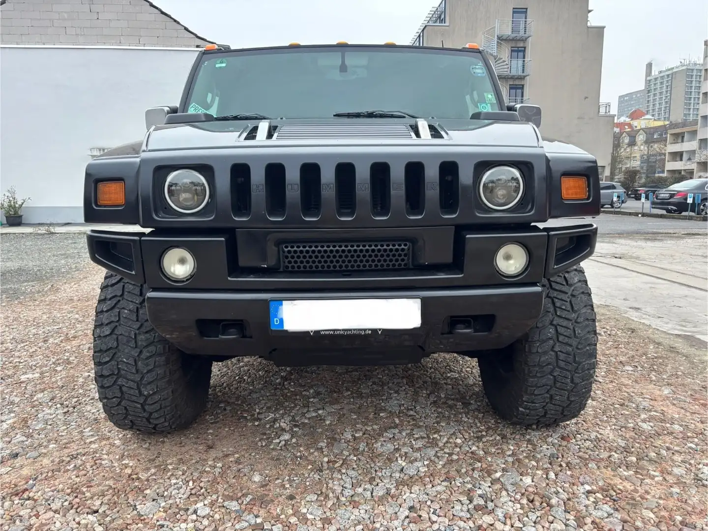 HUMMER H2 6.0 V8  Big Foot Optik *LPG Gas & 37er Walzen Černá - 2
