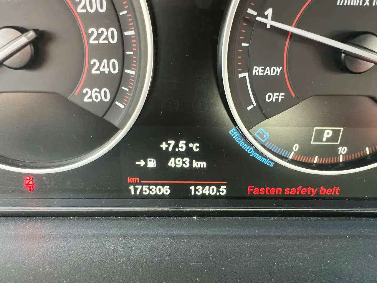 BMW 3 Series photo BMW 3 Series