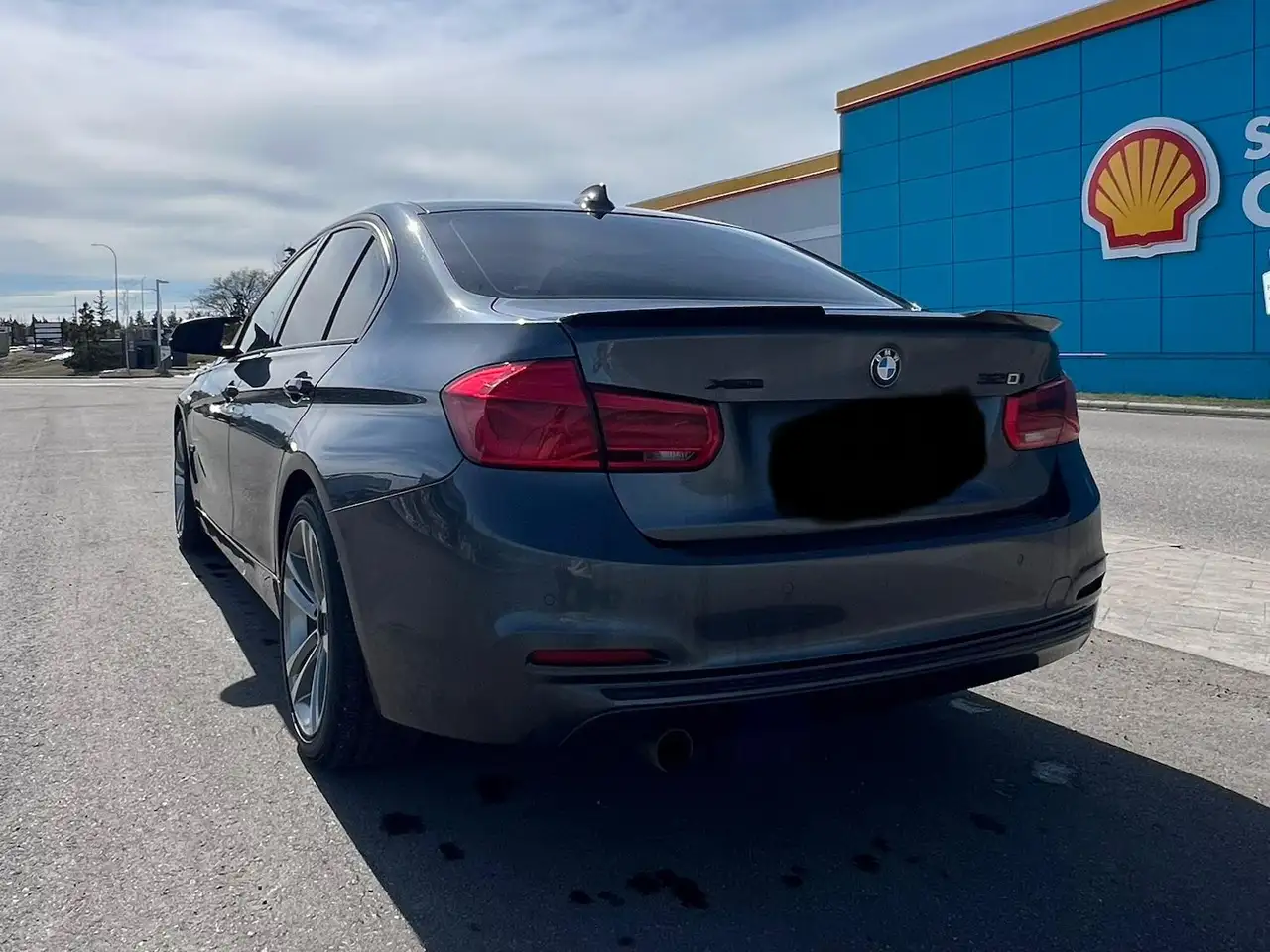 BMW 3 Series photo BMW 3 Series