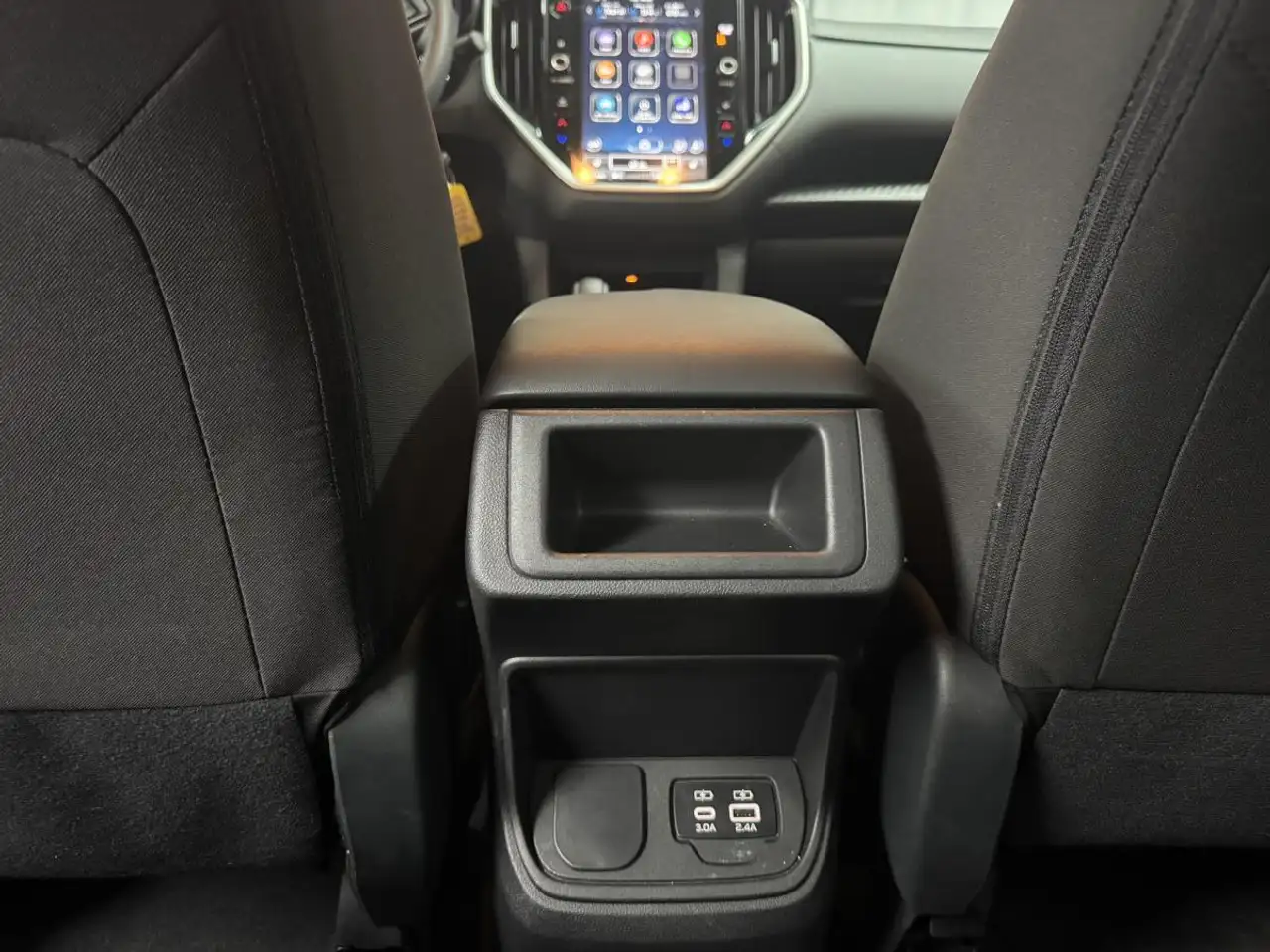 Subaru Ascent снимка Subaru Ascent