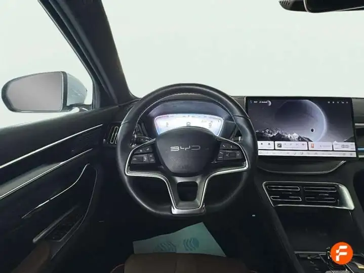 BYD Seal U DM-i COMFORT 2025, foto 11