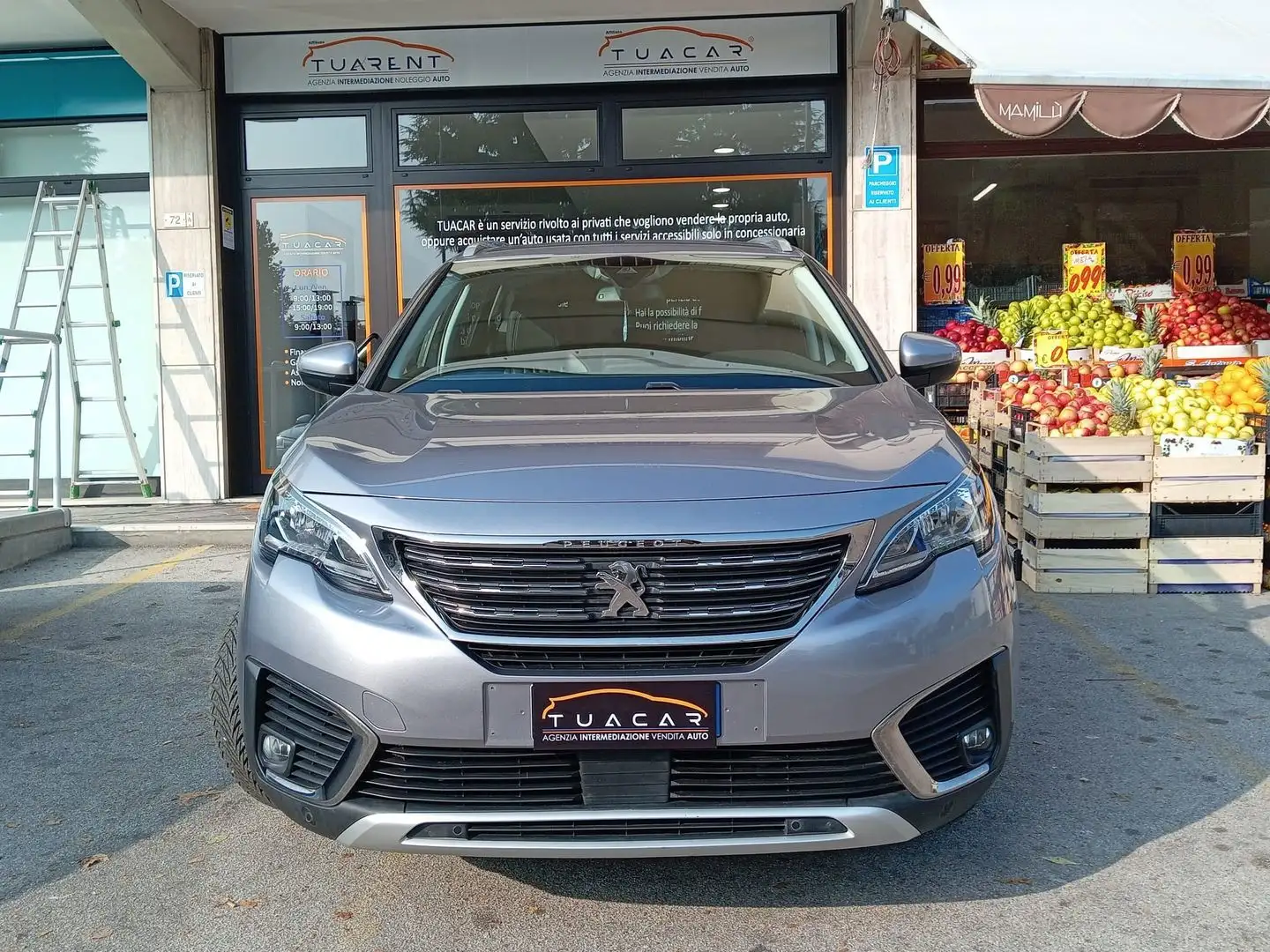 Peugeot 5008 Allure 1.6 Blue HDI 115 Grey - 2