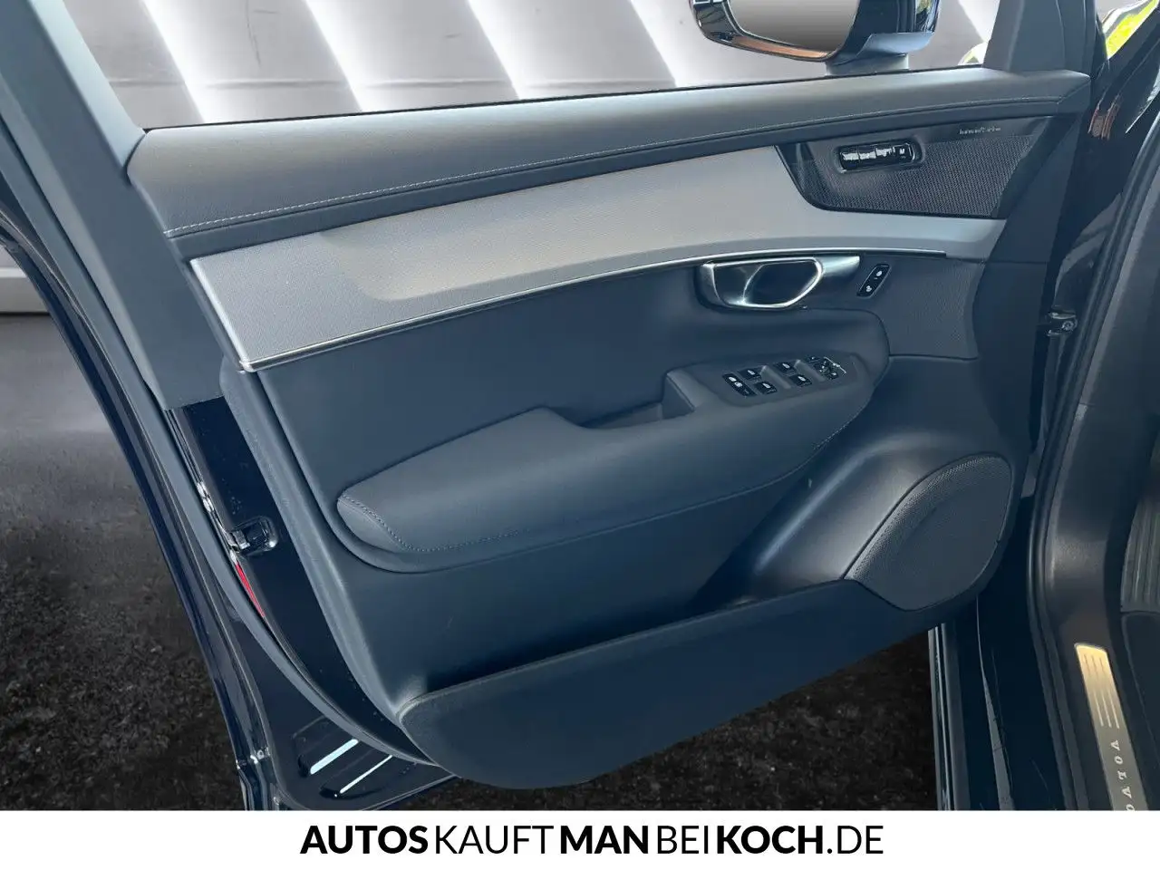 Volvo XC90 2026 — фото 15