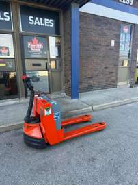 4500 lbs. Electic Walkie/Pallet Jack on sale