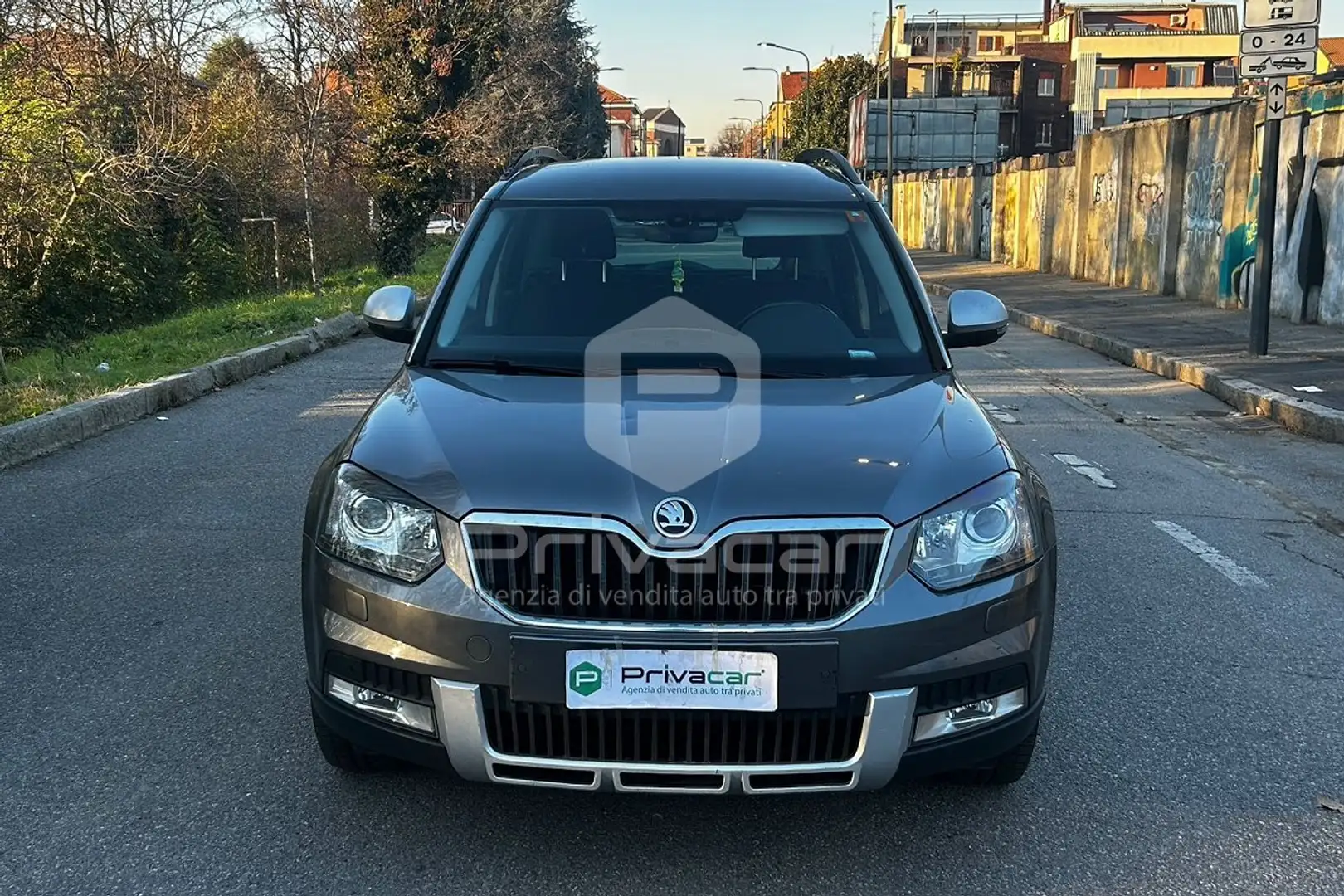 Skoda Yeti Yeti 1.2 TSI Design Edition Verde - 2