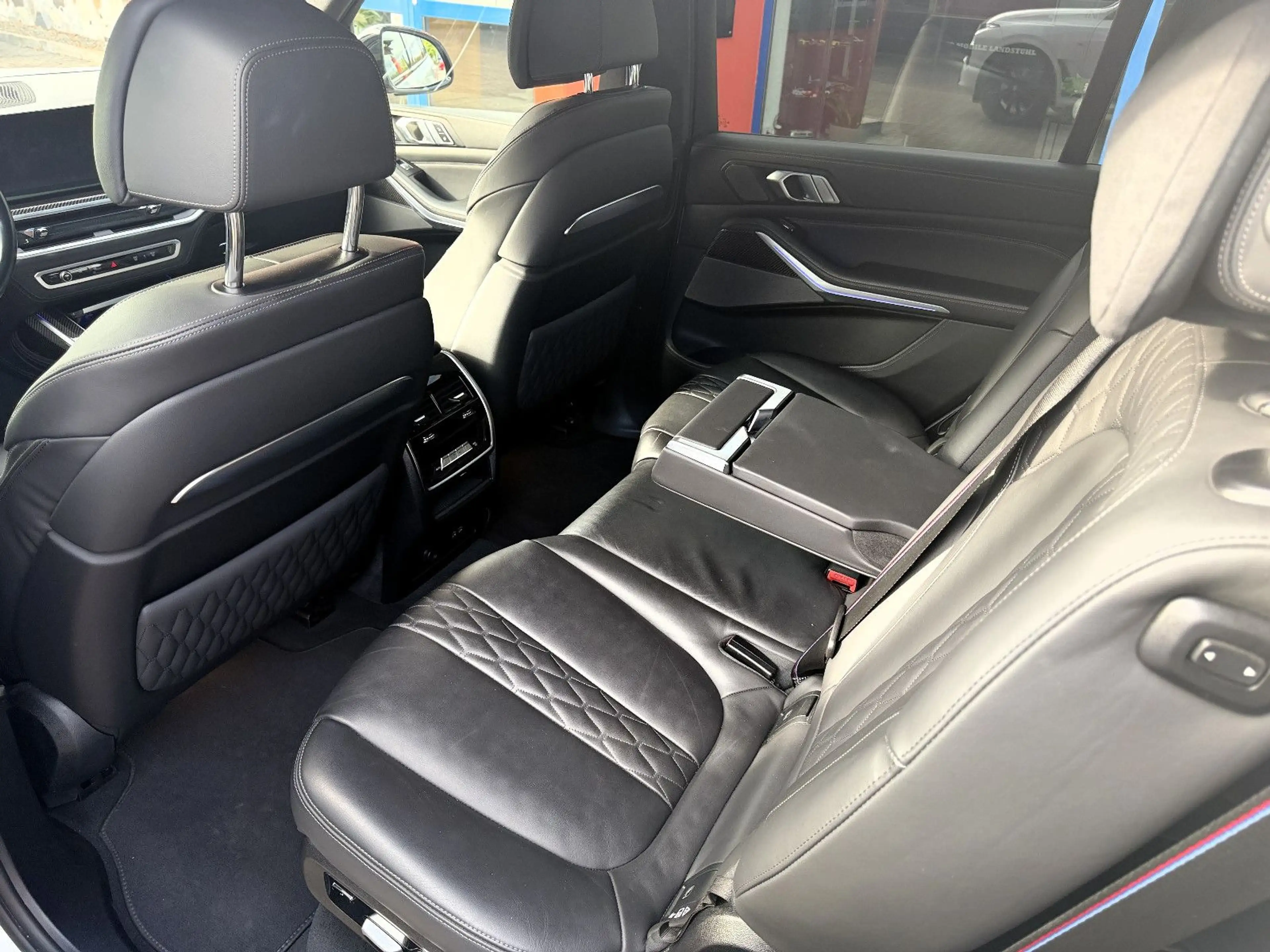 BMW X7 *40d*M-SPORT*ACC*ICON*HUD*LEDER*LED*ASSIST*22" — photo 15