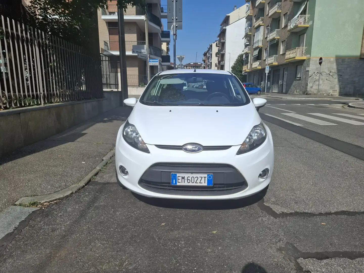 Ford Fiesta 3p 1.4 tdci Ikon Business 70cv - 2