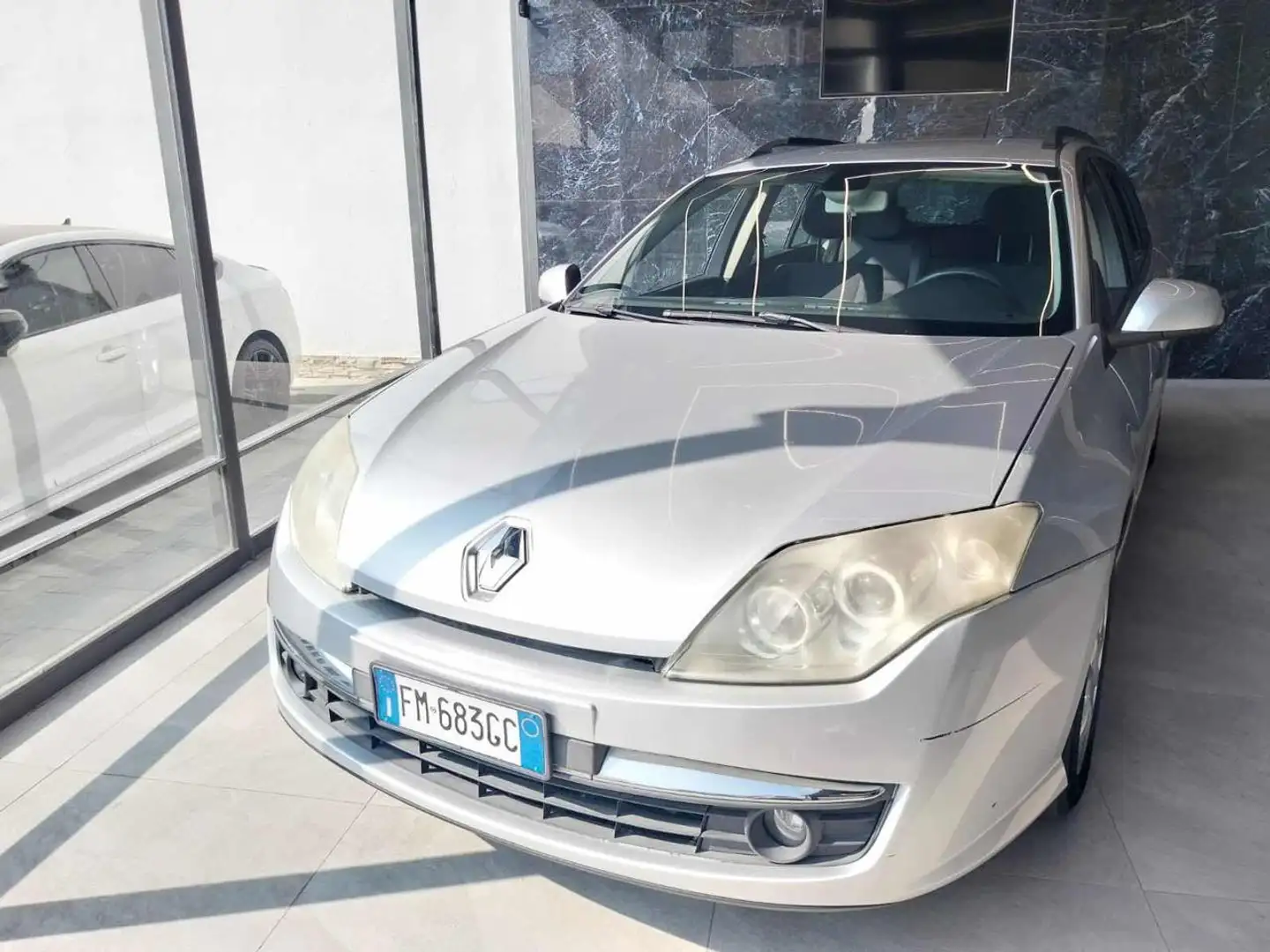 Renault Laguna 2.0 dCi 150CV SporTour Nav Argento - 2